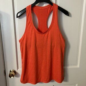 Vuori muscle tee